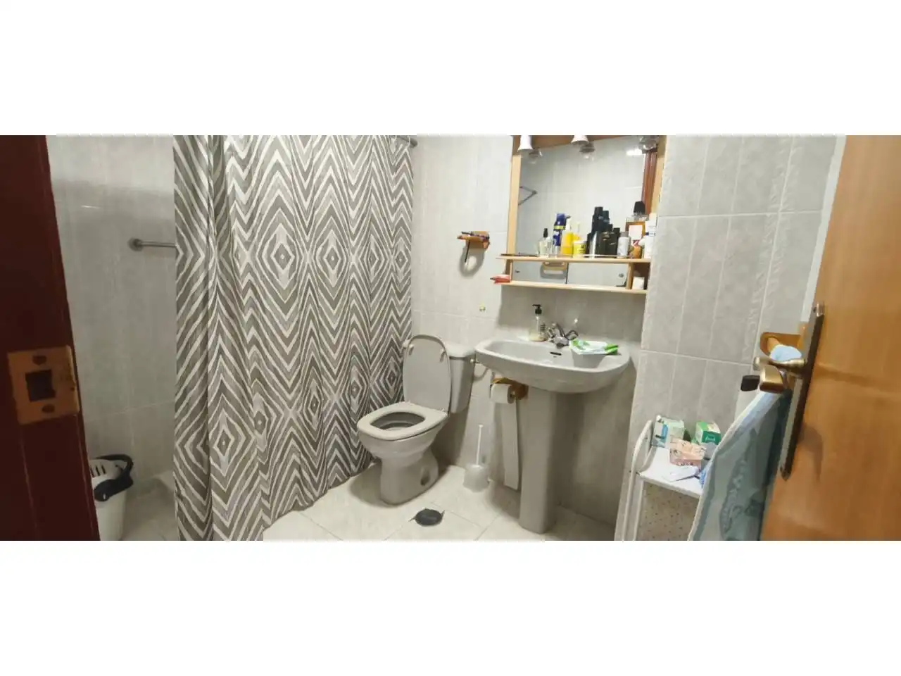 Baño de Piso en venta en Alicante / Alacant con Calefacción y Balcón