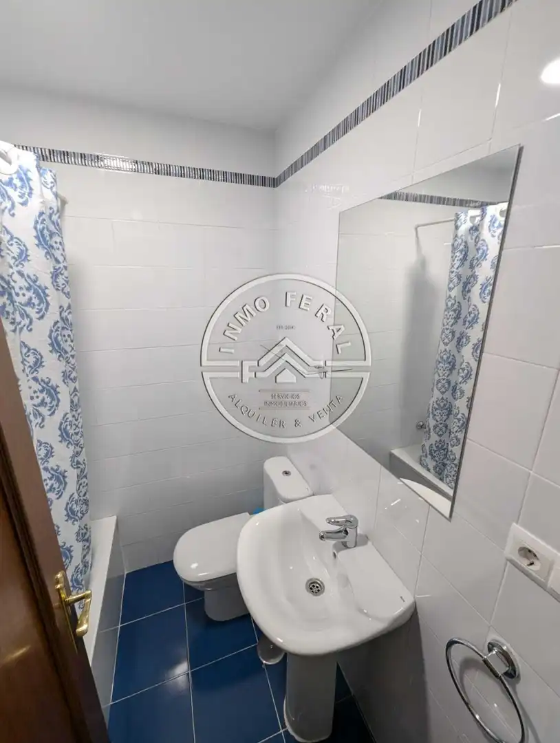 Bathroom of Flat for sale in Écija  with Air Conditioner, Heating and Terrace