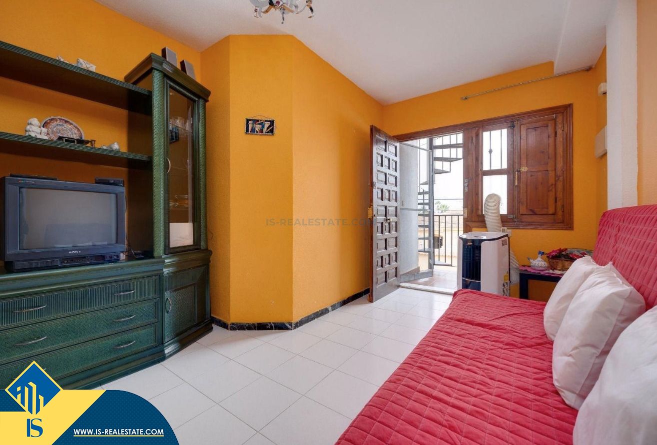 Bedroom of Duplex for sale in Torrevieja  with Heating, Terrace and Furnished