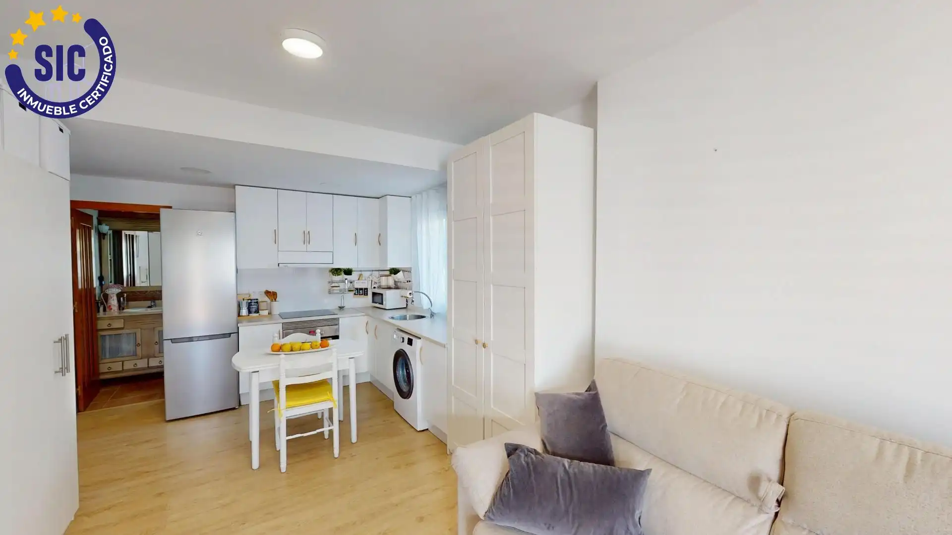 Cuina de Casa o xalet en venda en Benicasim / Benicàssim amb Aire condicionat, Jardí privat i Parquet
