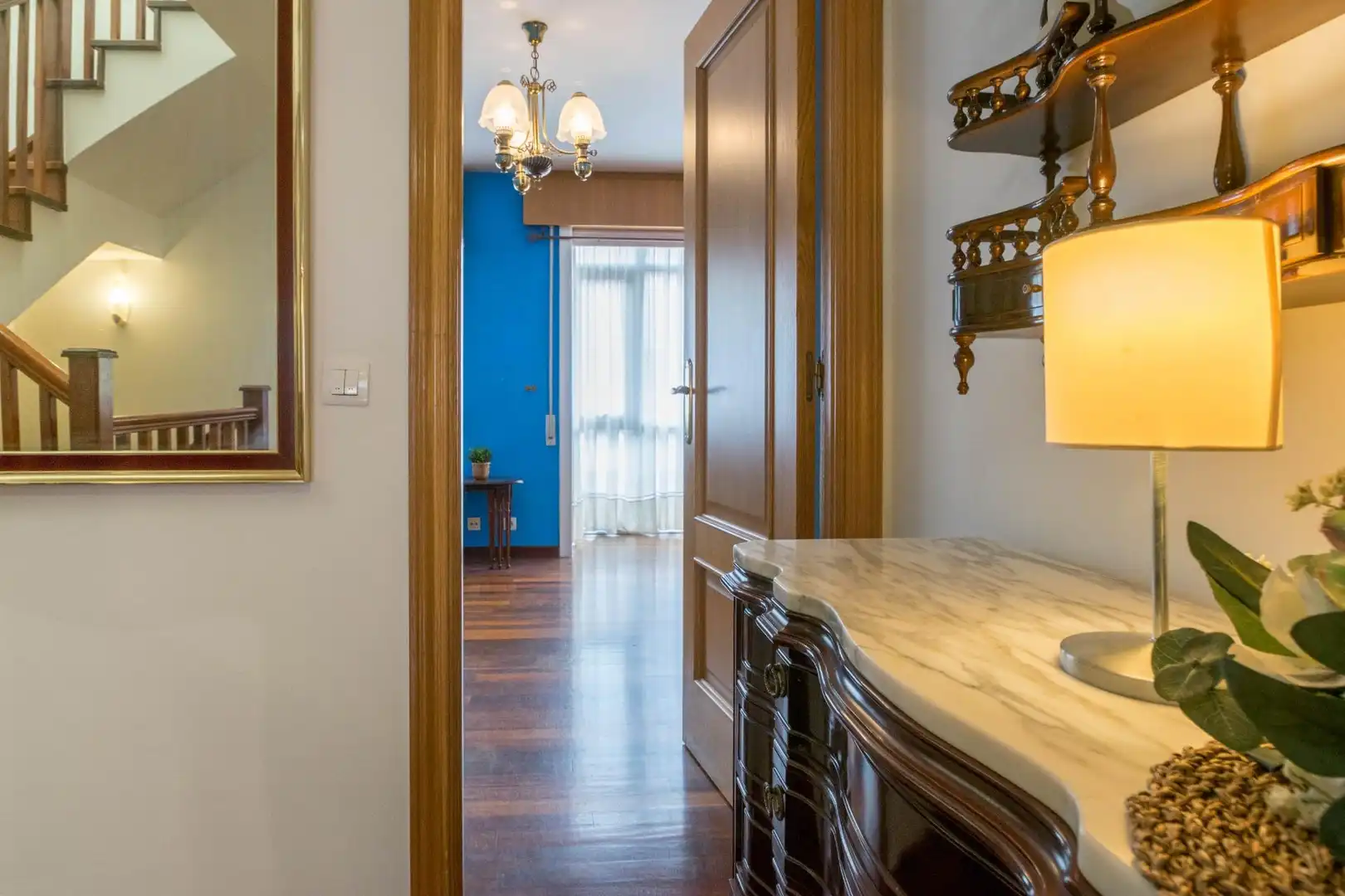 Casa adosada en venta en Oleiros con Calefacción, Jardín privado y Parquet