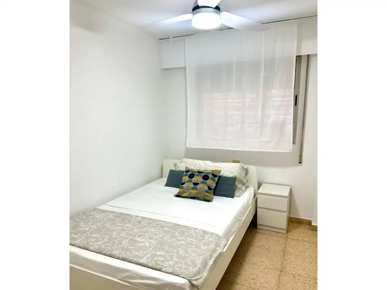 Piso con terraza en venta en Avenida Malvarrosa, imagen 2