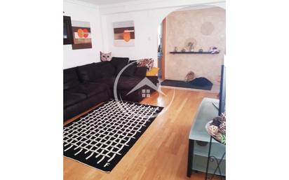 Living room of Flat for sale in Paterna  with Air Conditioner and Balcony