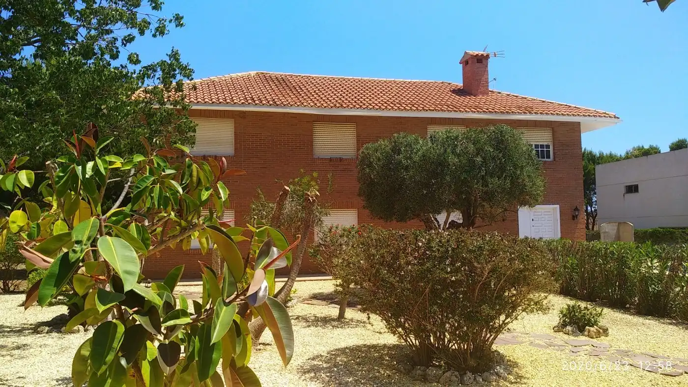 Exterior view of Houses for sale in La Nucia  with Private garden, Terrace and Storage room