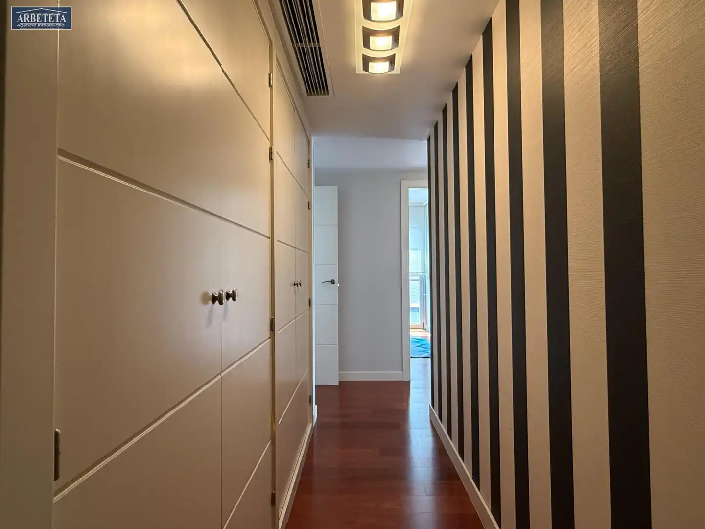 Piso con ascensor en venta en Plan Sur - Amistad, imagen 18