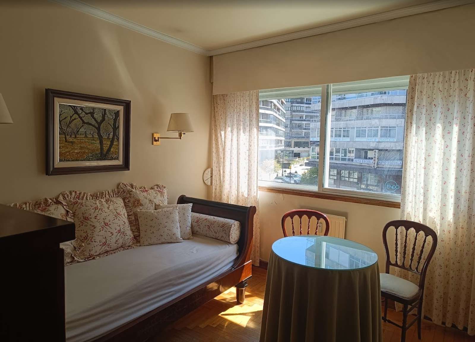 Bedroom of Flat to share in Vigo   with Air Conditioner and Terrace