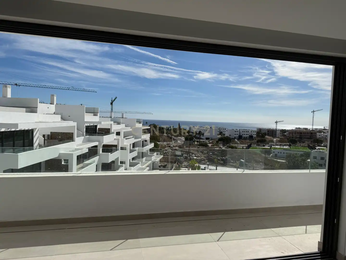 Apartament amb terrassa en venda a Urbanizacion Sup, 1H, 29693, Málaga, Spain