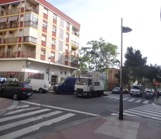Vista exterior de Casa o xalet en venda en Zaragoza