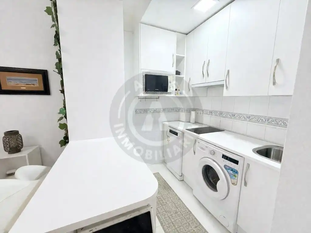 Cuina de Apartament de lloguer en Cáceres Capital
