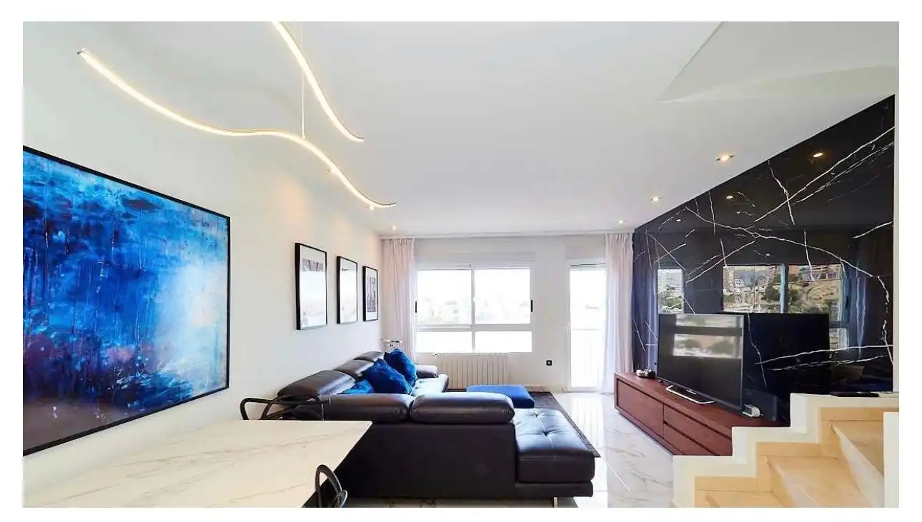 Maison mitoyenne avec terrasse à vendre à Calle Luarca, imagen 3