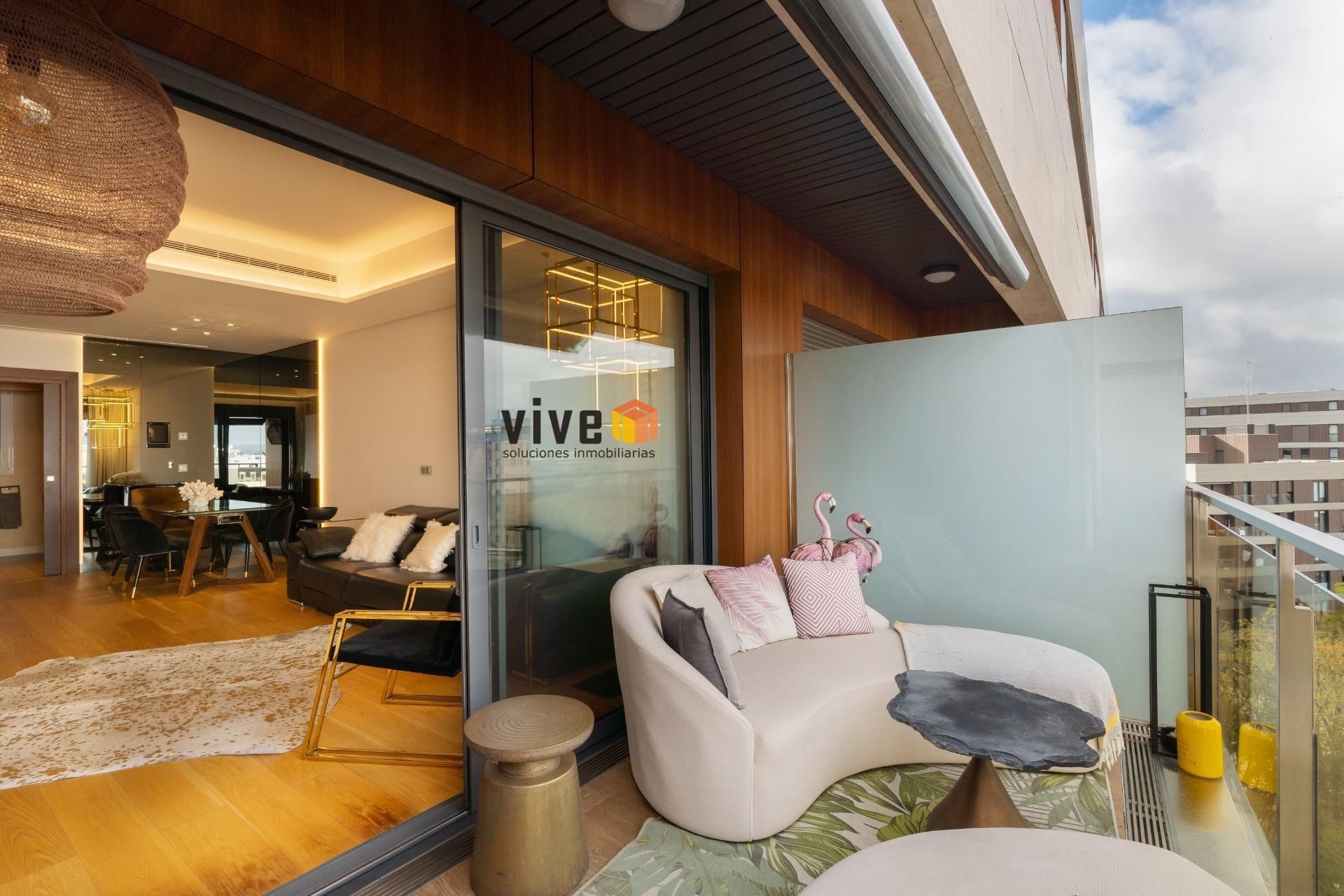 Living room of Flat for sale in  Sevilla Capital  with Air Conditioner, Heating and Terrace