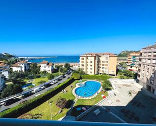 Dormitori de Dúplex en venda en Castro-Urdiales amb Calefacció, Terrassa i Piscina comunitària