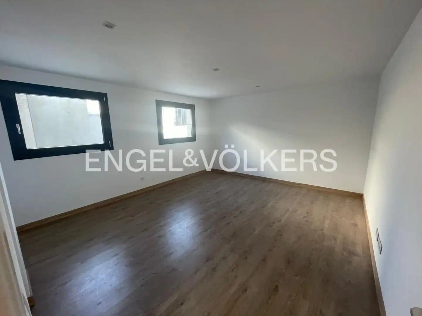 Vista exterior de Casa o chalet de alquiler en Majadahonda con Aire acondicionado, Calefacción y Jardín privado