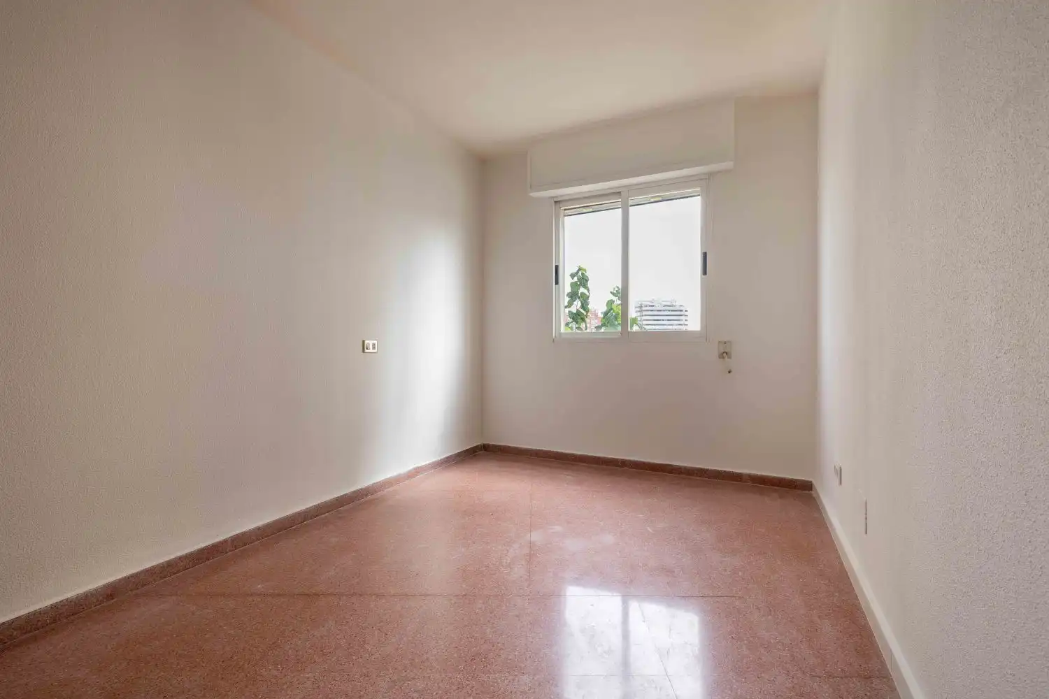Bedroom of Flat for rent in Murcia  with Air Conditioner, Storage room and Balcony