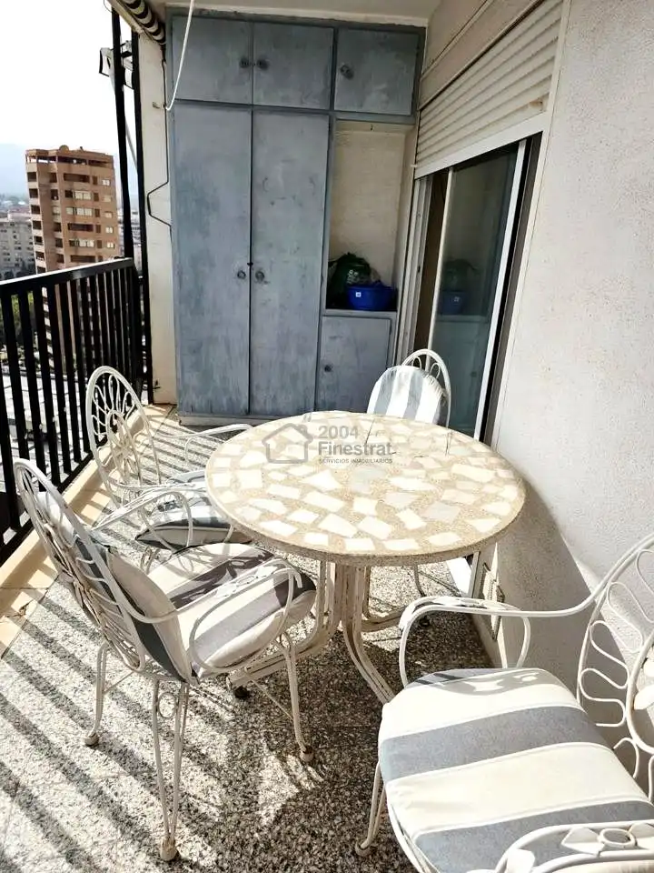 Terraza de Apartamento en venta en Benidorm con Terraza, Amueblado y Piscina comunitaria