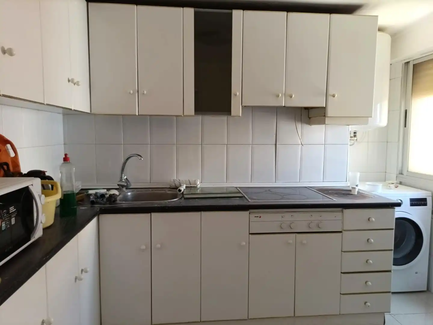 Kitchen of Flat for sale in Miranda de Ebro  with Heating, Terrace and Balcony