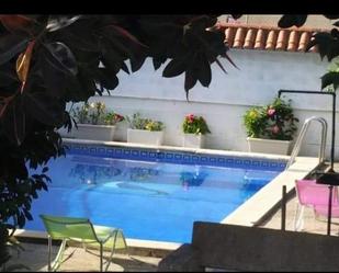 Piscina de Casa o xalet en venda en Algeciras