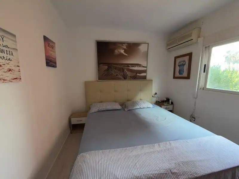 Habitación de Piso en venta en Valencia con Aire acondicionado y Balcón
