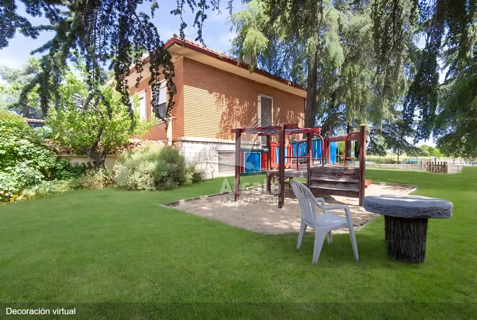 Jardín de Casa o chalet en venta en Alcalá de Henares con Calefacción, Jardín privado y Trastero
