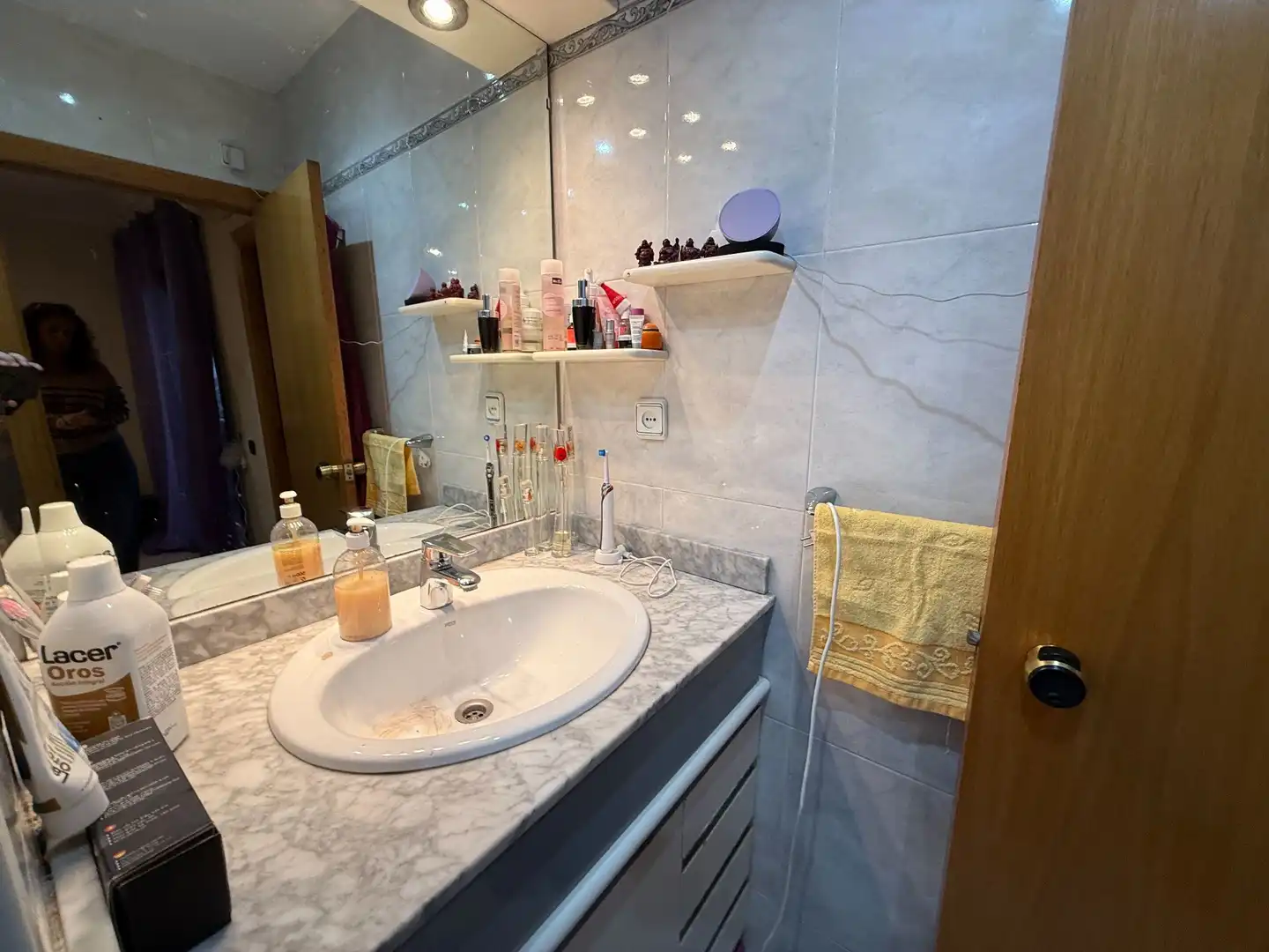 Badezimmer von Wohnung zum Verkauf in Santa Coloma de Gramenet mit Klimaanlage, Heizung und Terrasse