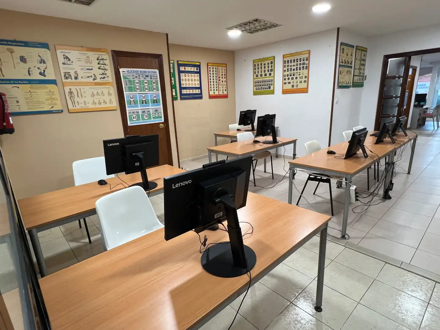 Business premises for sale in Glorieta Cuatro Caminos, imagen 3