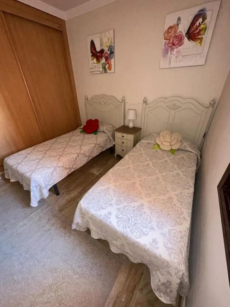 Schlafzimmer von Wohnungen zur Miete in Selwo