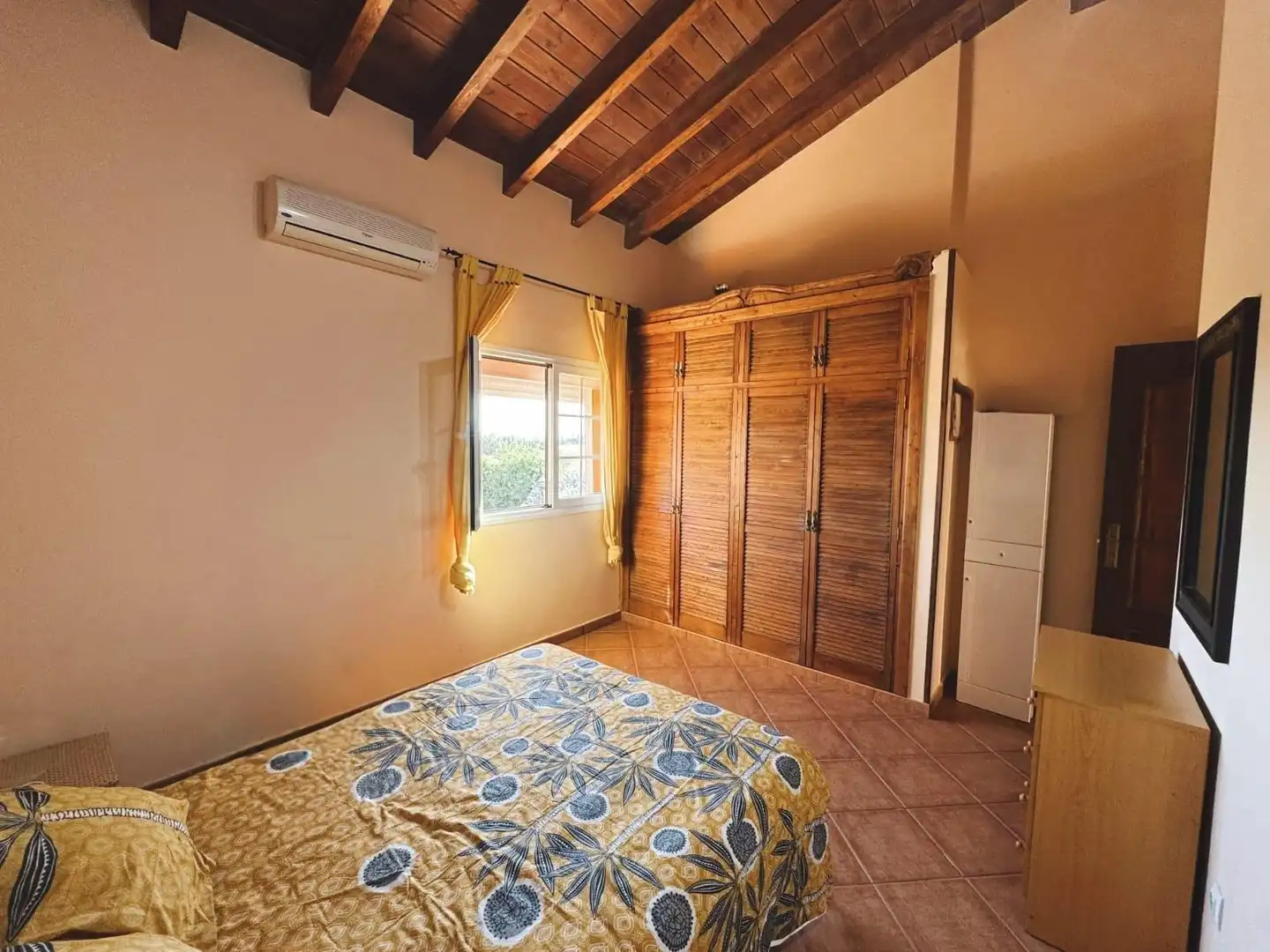 Dormitori de Casa o xalet en venda en Tuineje amb Aire condicionat, Terrassa i Piscina
