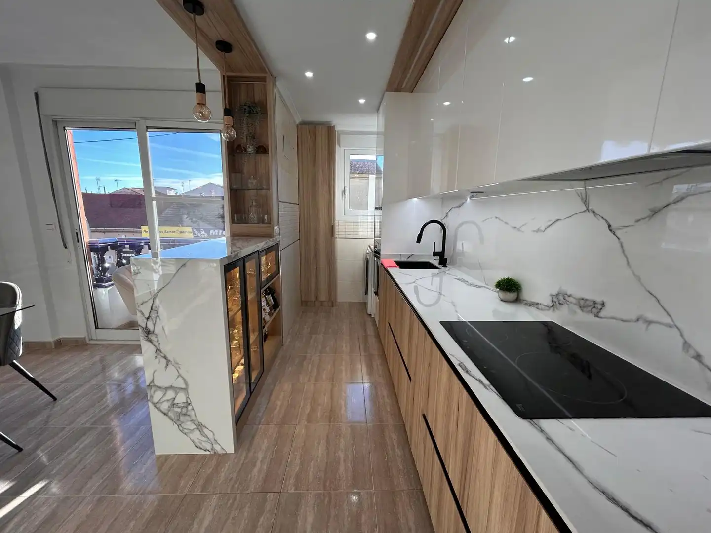 Kitchen of Flat for sale in Dolores  with Air Conditioner, Terrace and Furnished