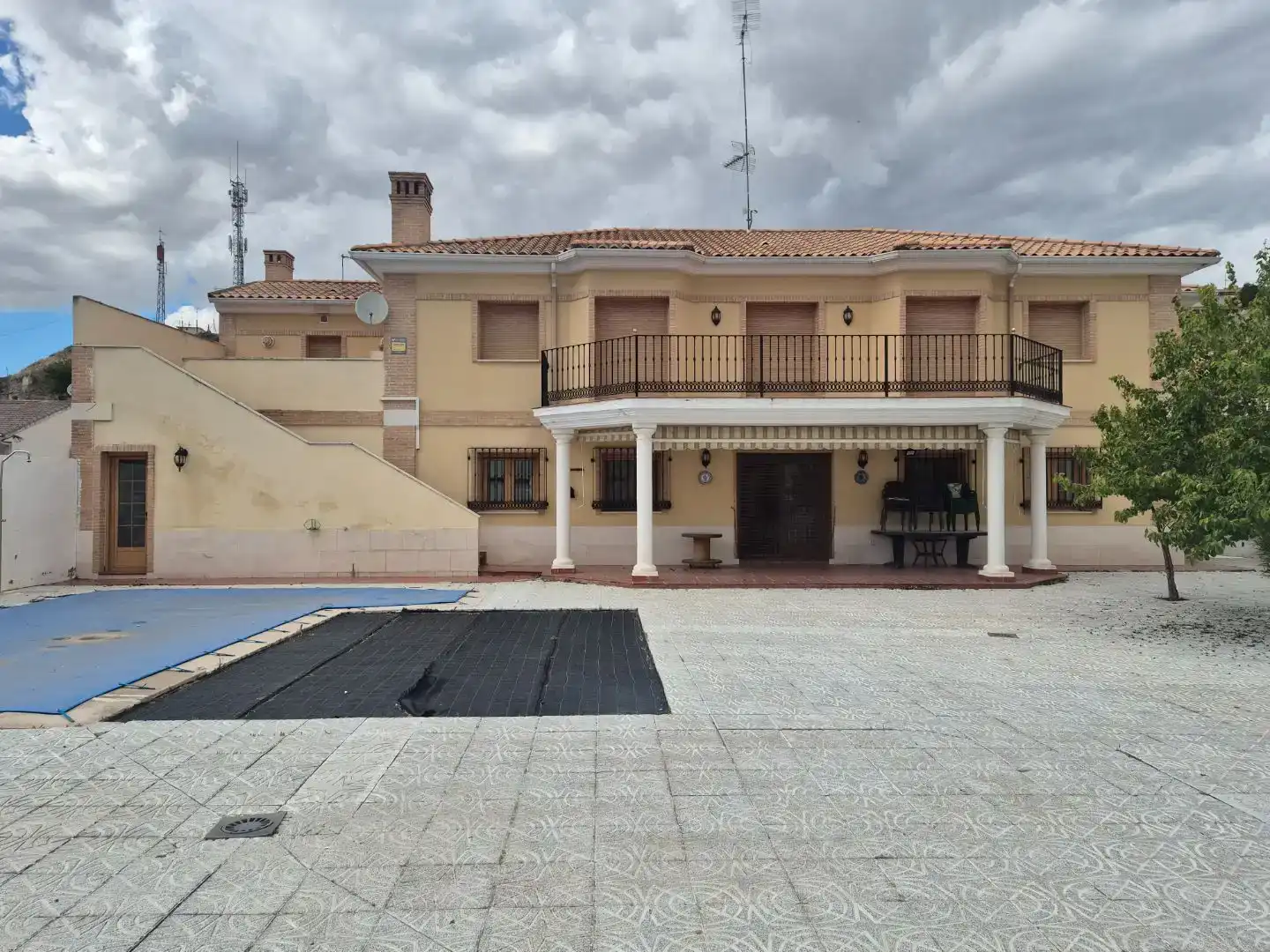 Vista exterior de Pis en venda en Borox amb Aire condicionat, Jardí privat i Traster