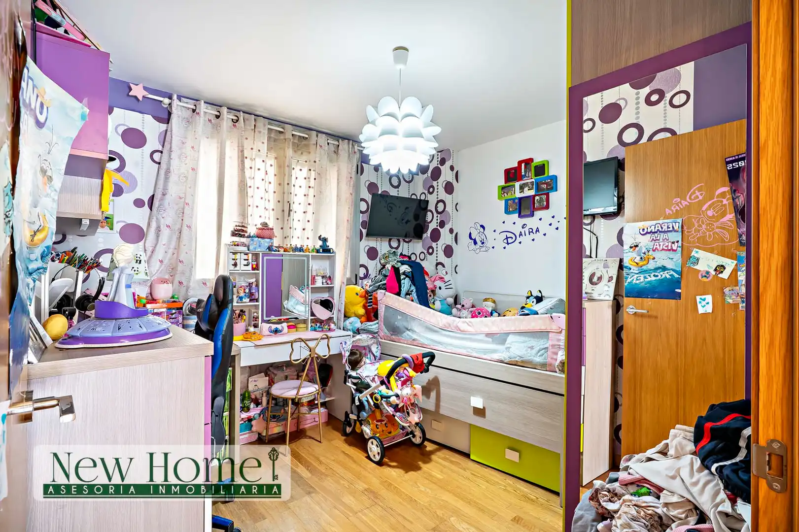 Habitación de Piso en venta en Almería con Amueblado