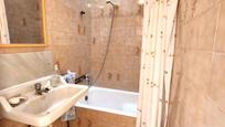Bathroom of House or chalet for sale in Salomó  with Terrace and Balcony