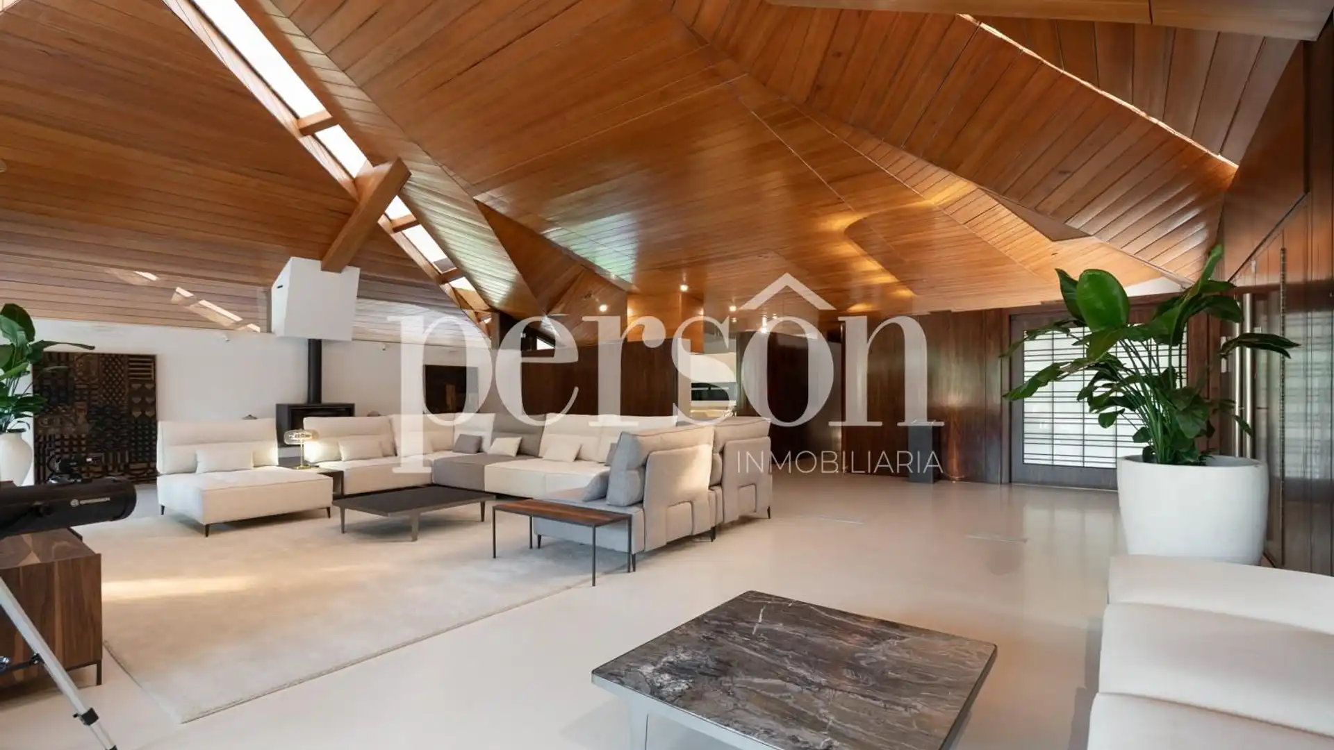 Sala d'estar de Casa o xalet en venda en Picassent amb Aire condicionat, Jardí privat i Terrassa