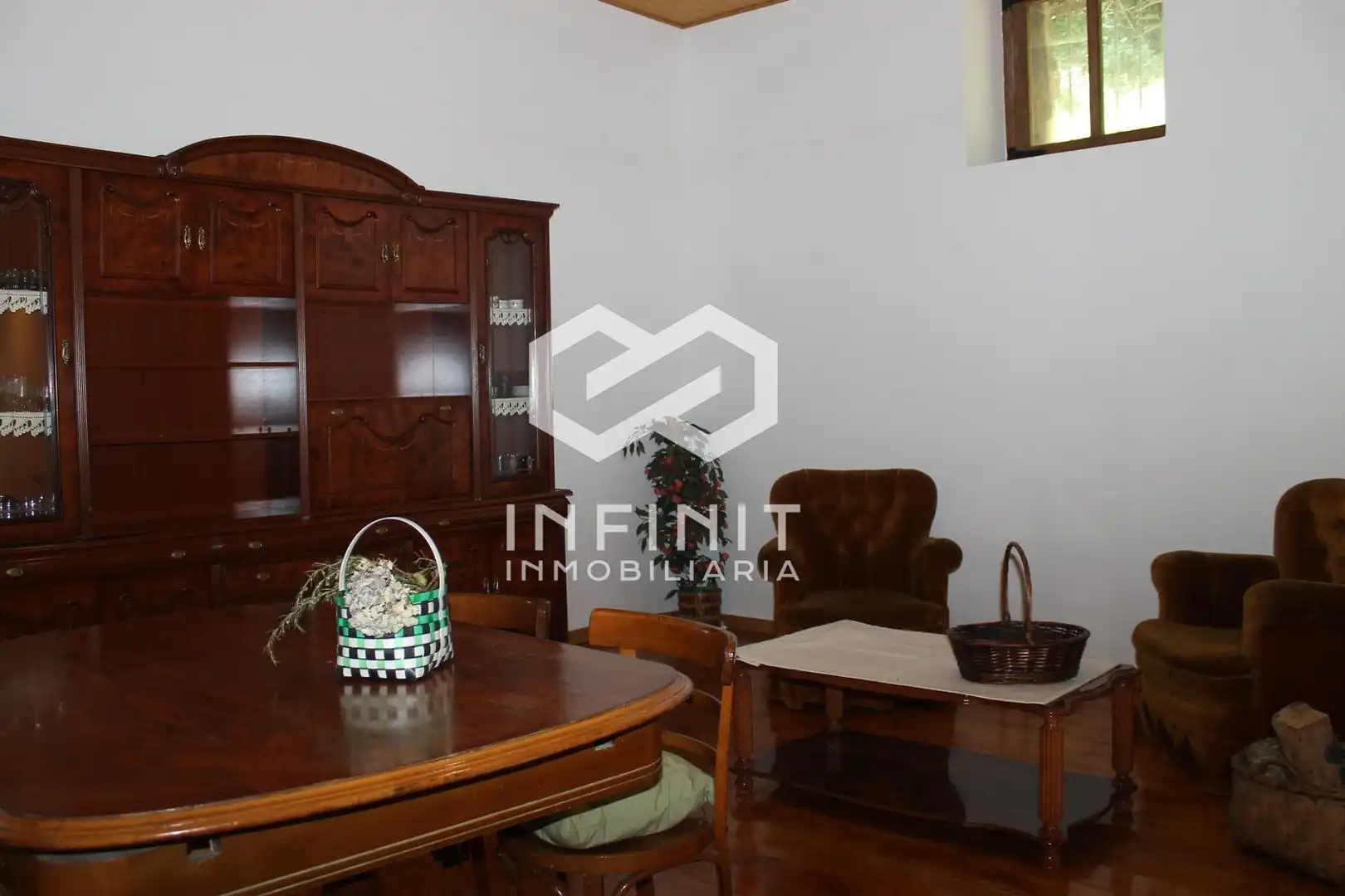 Sala de estar de Casa o chalet en venta en Somiedo con Calefacción, Jardín privado y Trastero
