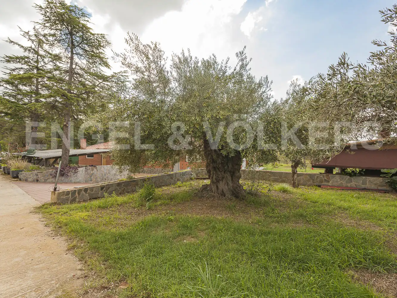 Casa con piscina en venta en Poble, imagen 3