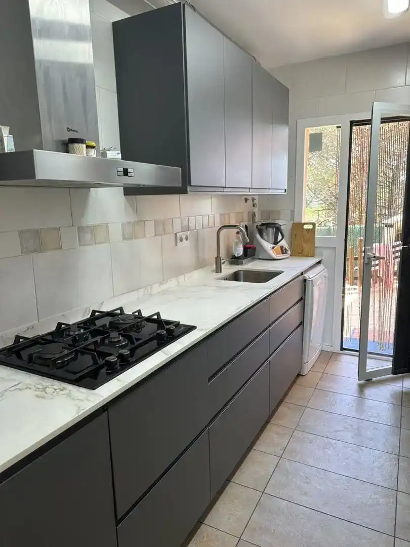 Cocina de Casa o chalet en venta en Vidreres con Piscina