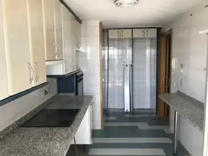 Cuina de Pis en venda en Madrid amb Terrassa