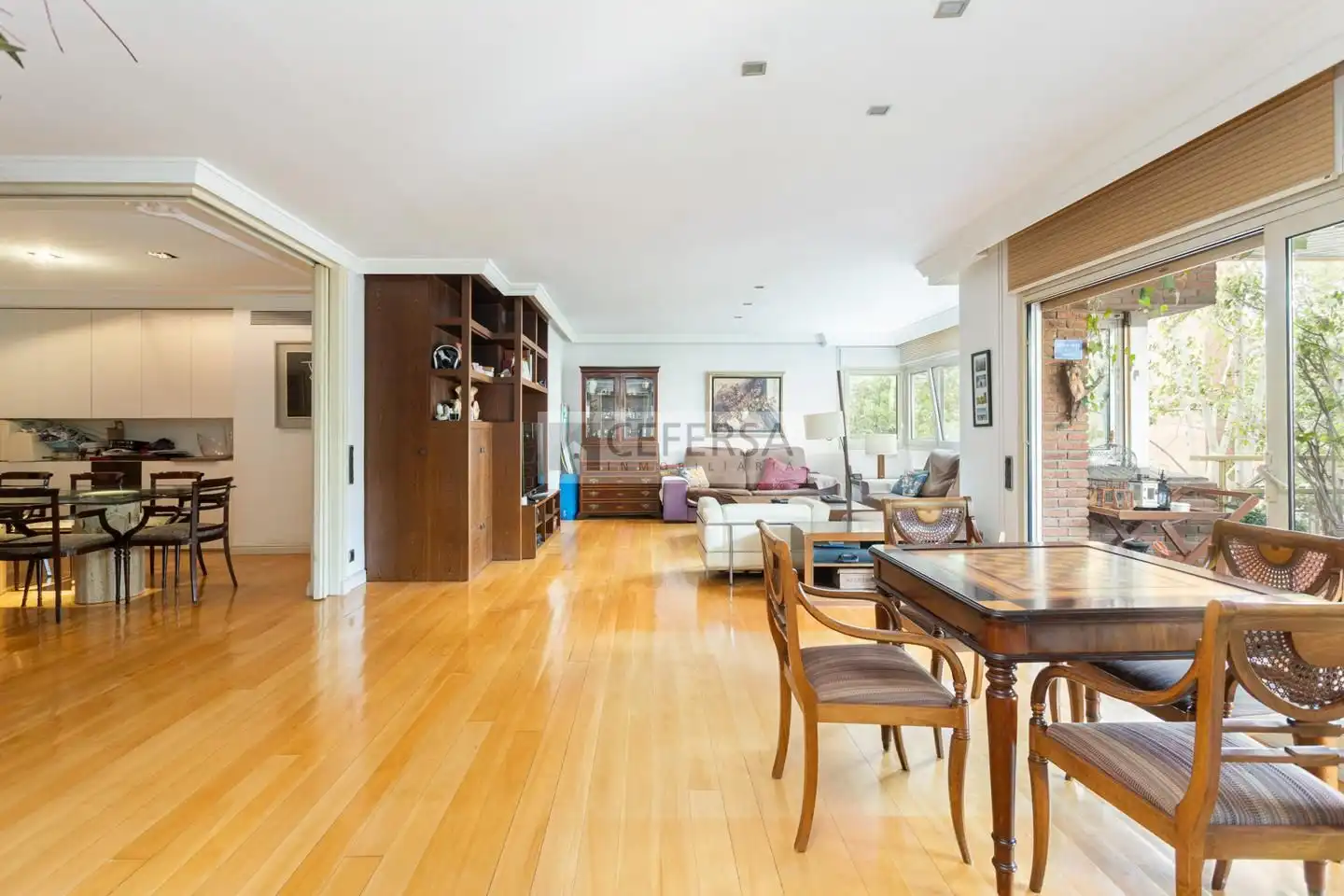 Vista exterior de Piso en venta en Barcelona con Aire acondicionado, Calefacción y Parquet