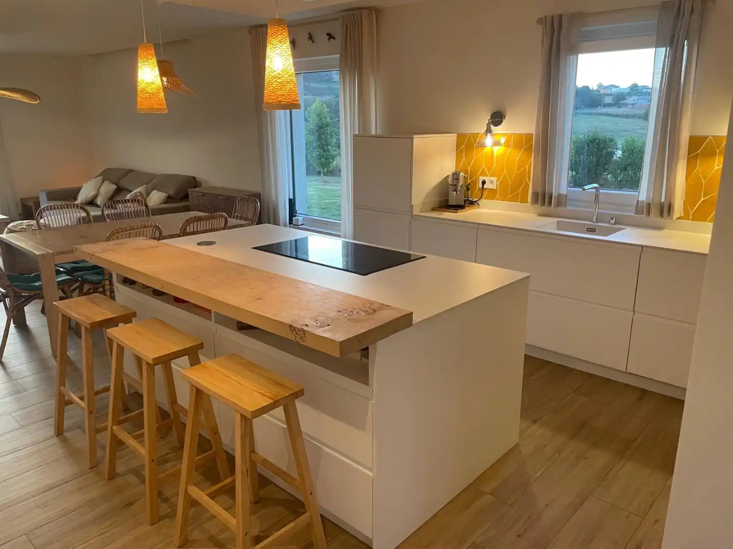 Kitchen of Houses for sale in Abegondo, A Coruña