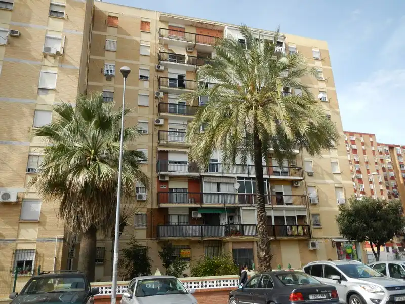 Exterior view of Flat for sale in Castilleja de la Cuesta