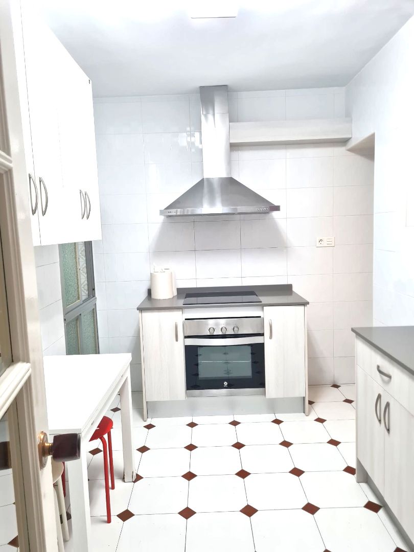 Flat to rent in Calle Sierra Espuña, 3, Santa María de Gracia, Norte