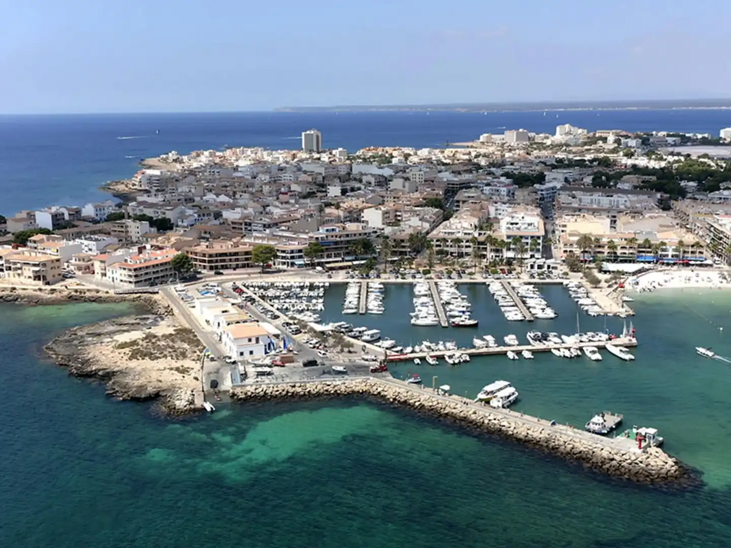 Vista exterior de Dúplex en venda en Ses Salines amb Aire condicionat, Calefacció i Jardí privat
