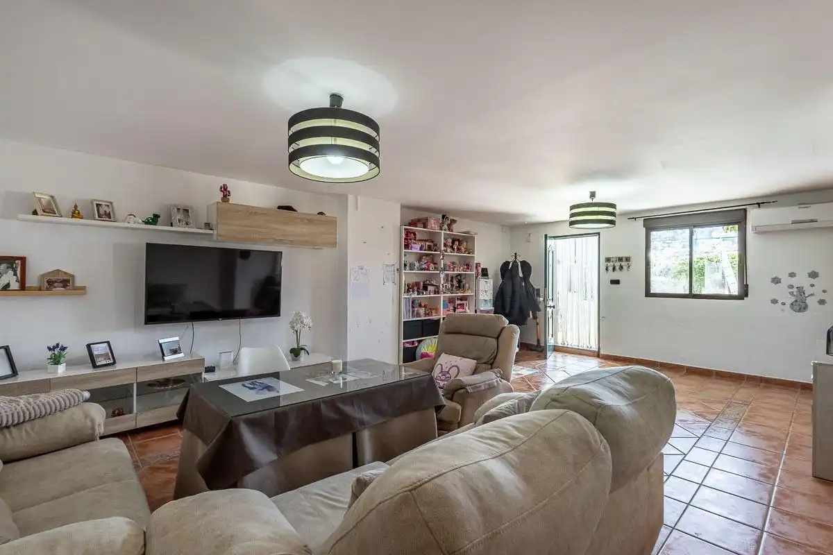Haus mit Garten zum Verkauf in Barrio de la Vega, imagen 27
