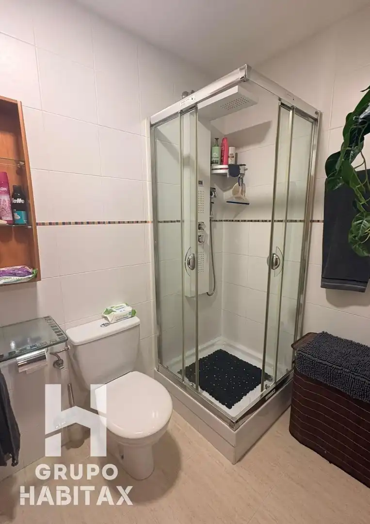Dúplex en venta en Calle BARBERA DEL VALLES, Can Clos - Pinetons