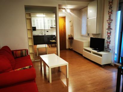 Sala d'estar de Apartament de lloguer en Salamanca Capital amb Balcó