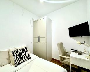 Bedroom of Flat to share in  Madrid Capital  with Air Conditioner, Heating and Furnished