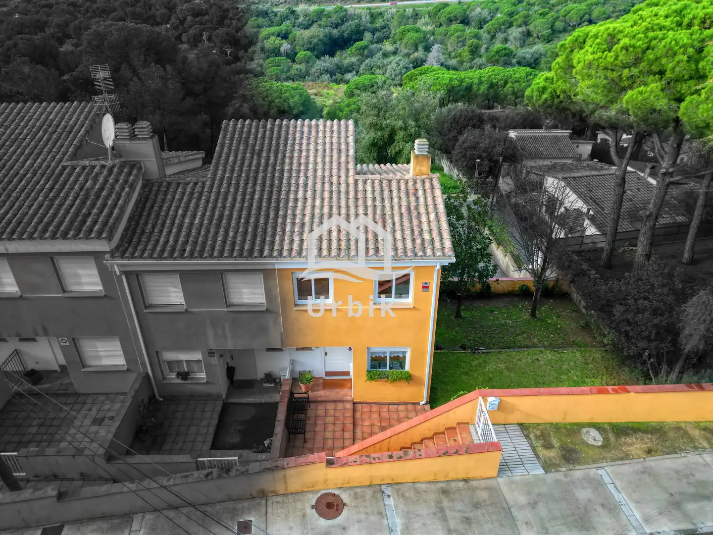 Vista exterior de Casa adosada en venta en Castell d'Aro, Platja d'Aro i s'Agaró con Aire acondicionado, Calefacción y Jardín privado