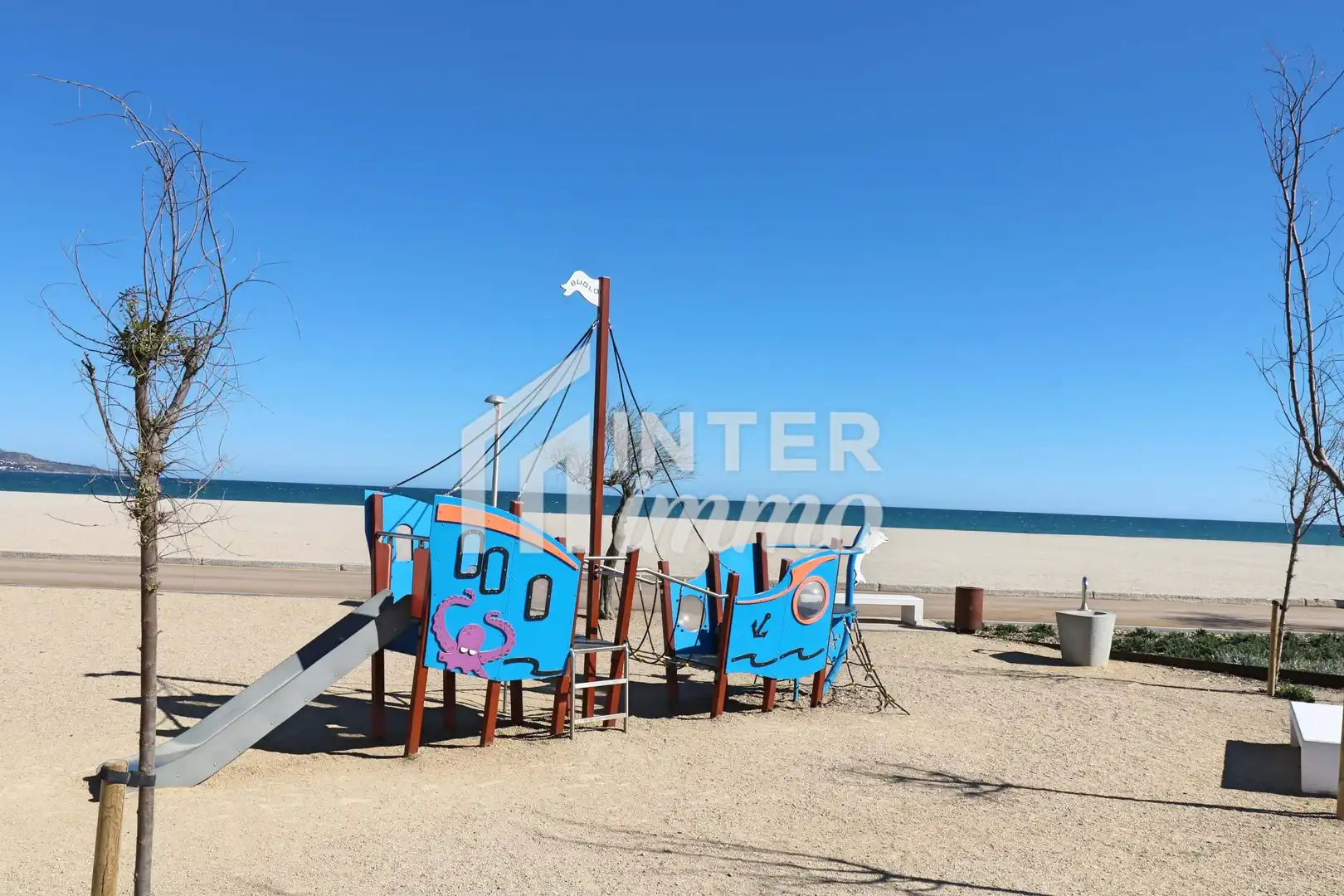 Apartamento en venta en Poblat tipic / av. castello d'empuries 6 esc. 14, imagen 23