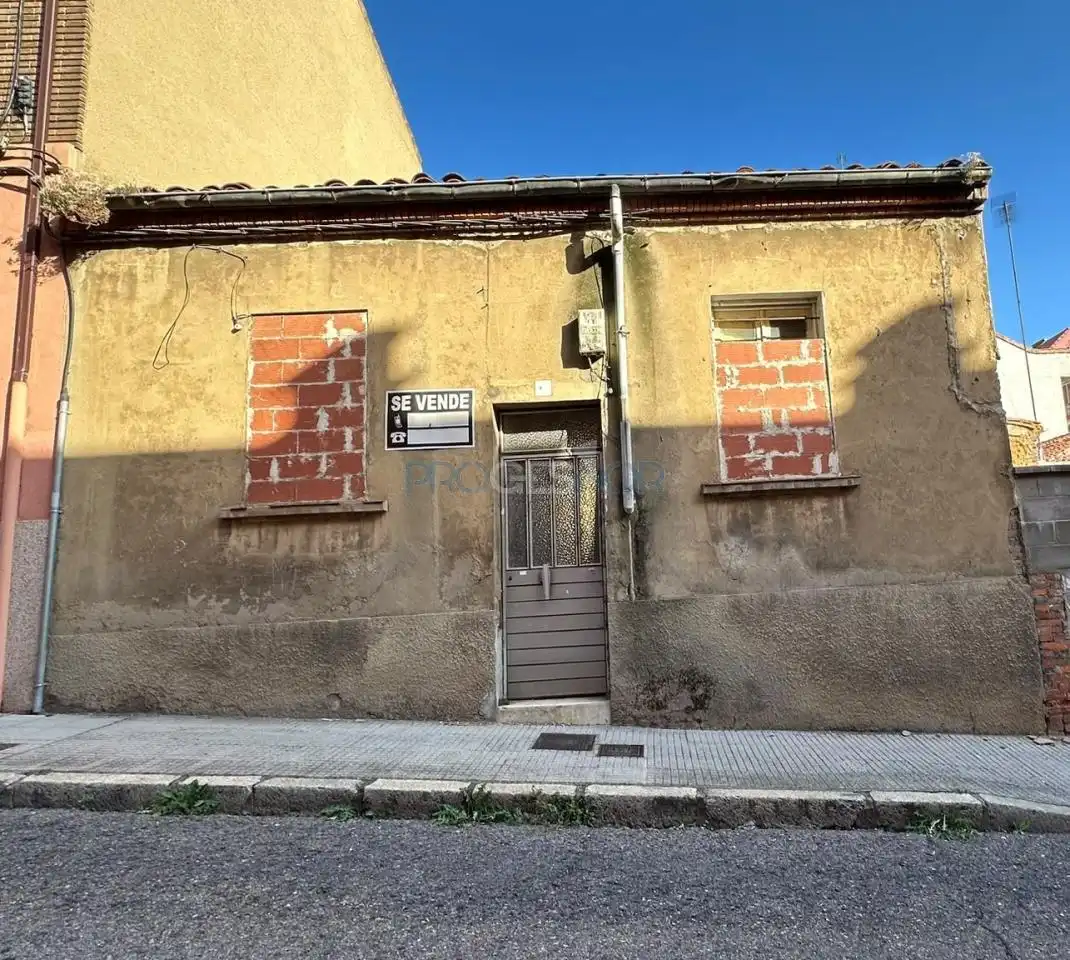 Exterior view of Houses for sale in San Esteban