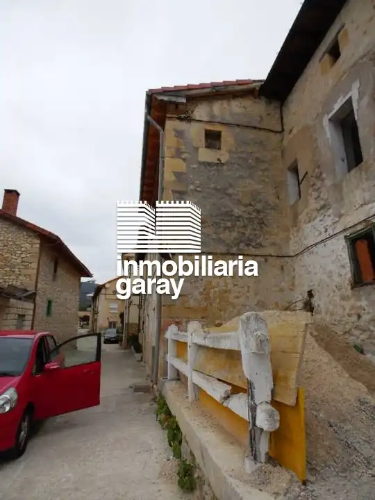 Casa en venta en Medina de Pomar, imagen 2