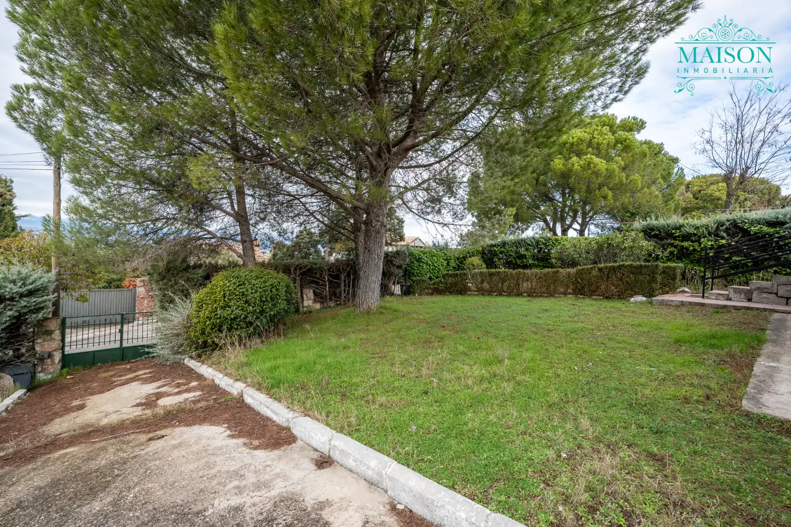 Casa o xalet en venda en El Casar amb Calefacció, Jardí privat i Piscina